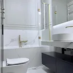 Apartamento Luxury Prime Location Parking Varsovia