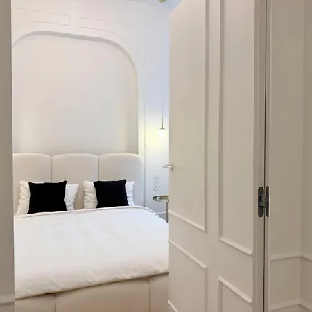 Luxury Prime Location Parking Daire