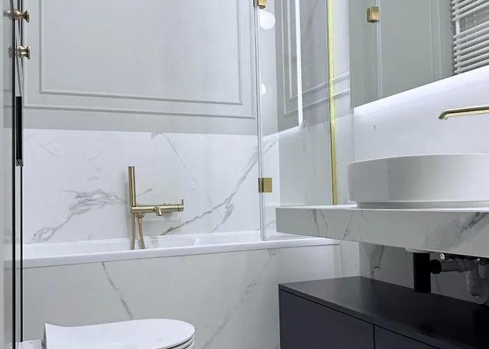 Appartement Luxury Prime Location Parking Varsovie