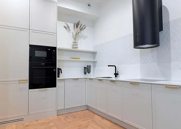 Luxury Prime Location Parking Varšava