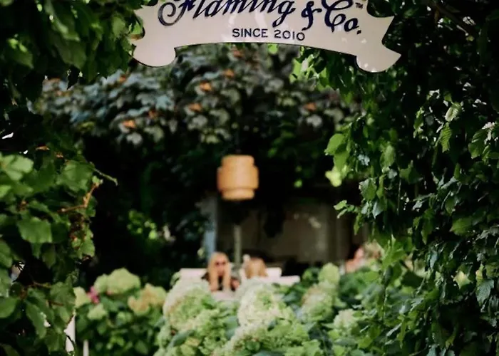 Appartement Luxury Prime Location Parking Varsovie