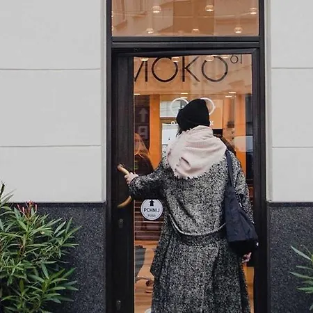 Luxury Prime Location Parking